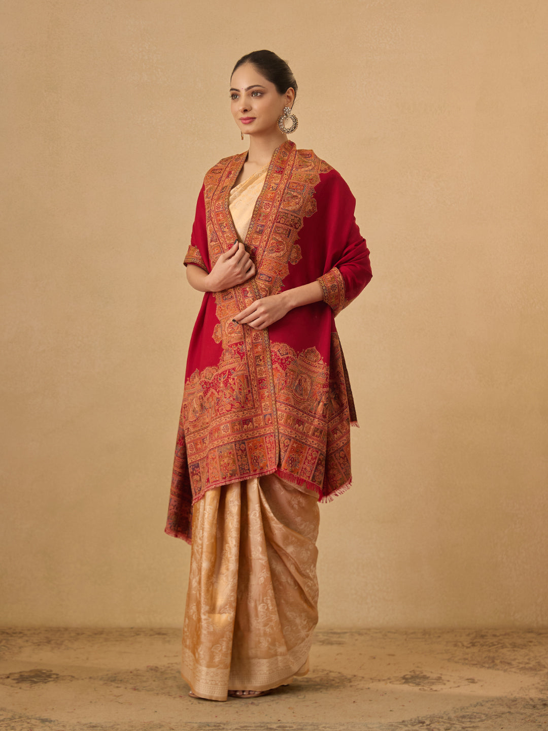 His and Her Gift Set of Jamavar Shawls With Wooden Gift Box